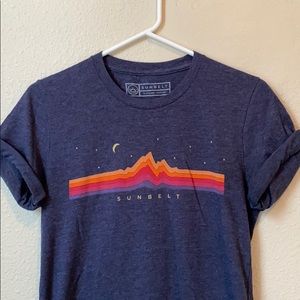 *SOLD*Mountain Graphic T-shirt